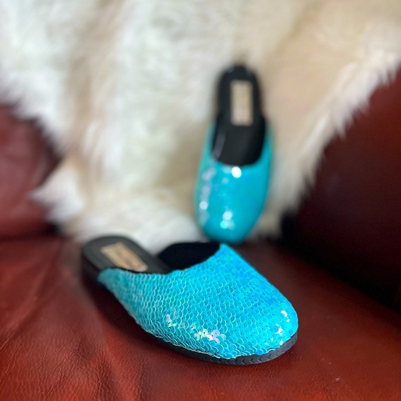 Diane Gilman Shoes - Diane Gilman Aqua Blue Sequined Slipper Flats Women’s Size 7